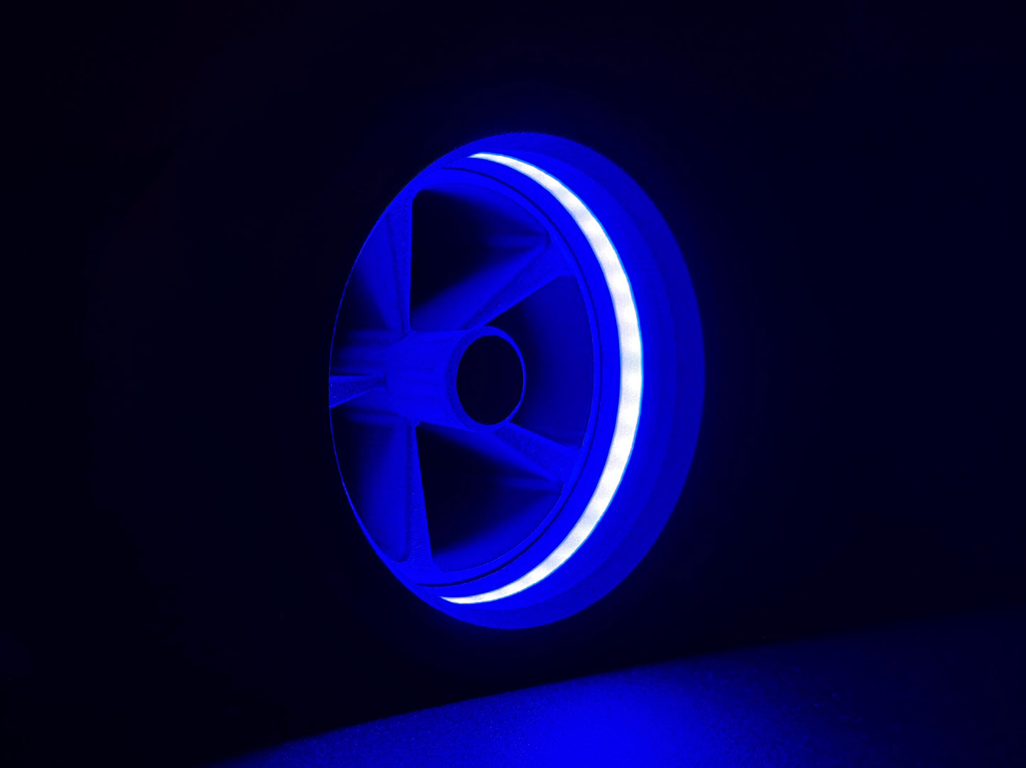 GlowVent Fantom Black, custom air vent for Mazda MX5 NC