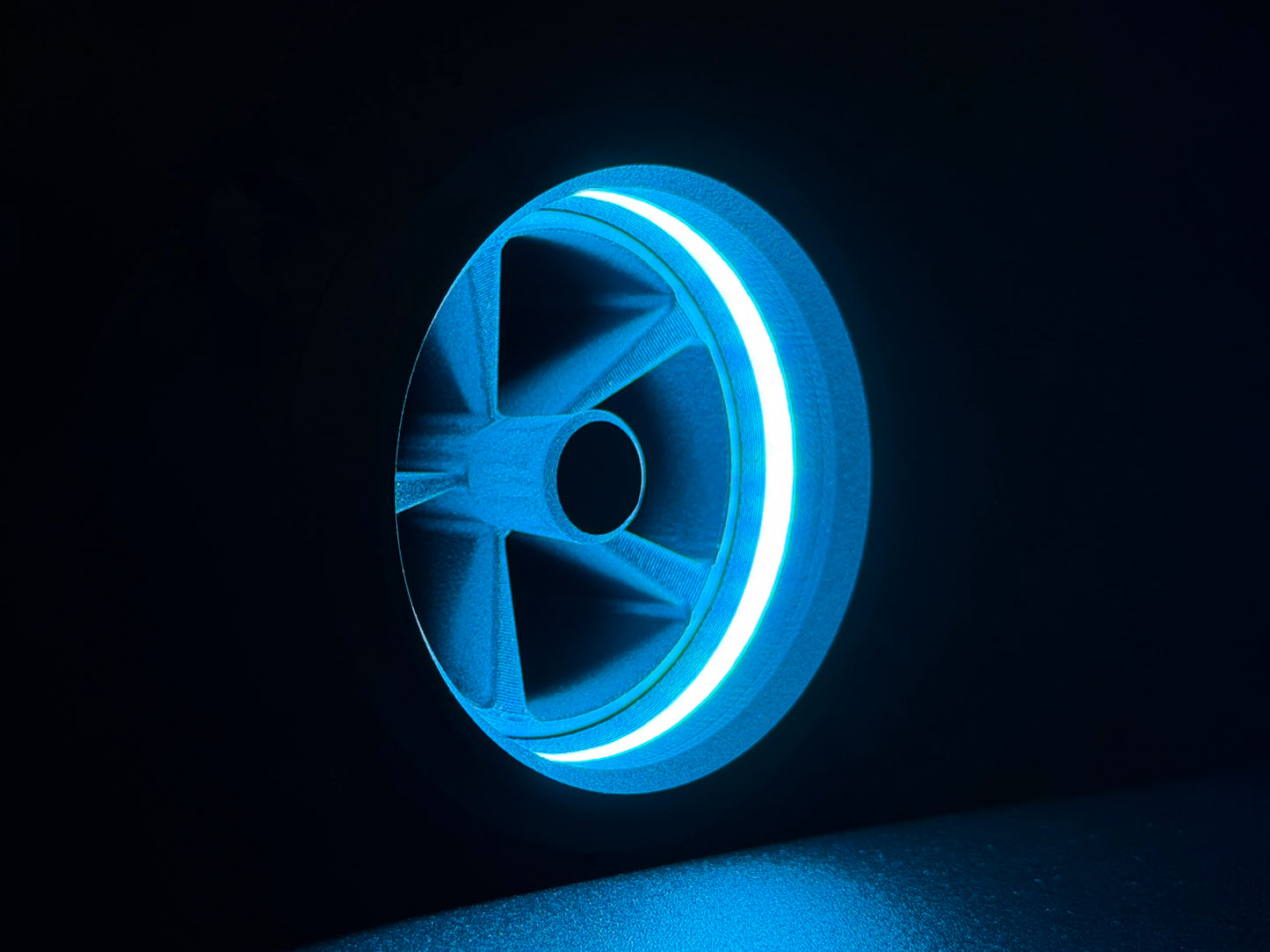 GlowVent Fantom Black, custom air vent for Mazda MX5 NC